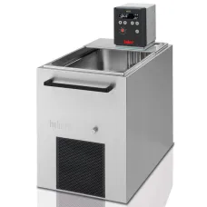 Oхлаждающий/нагревающий термостат Huber KISS K20, температура -30...200 °C, объем ванны 20 л (Артикул 2011.0017.98)
