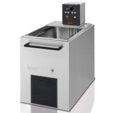 Oхлаждающий/нагревающий термостат Huber KISS K25, температура -30...200 °C, объем ванны 25 л (Артикул 2012.0022.98)