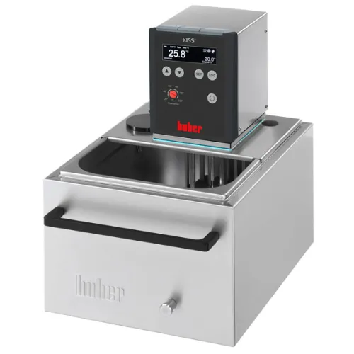 Термостат нагревающий Huber KISS 208B, температура (-30) 25...200 °C, объем ванны из нерж.стали 8,5 л (Артикул 2056.0004.98)