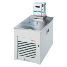Термостат охлаждающий Julabo F34-ED, объем ванны 20 л, мощность охлаждения при 0°C - 0,32 кВт (Артикул 9116634)