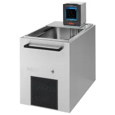 Oхлаждающий/нагревающий термостат Huber CC-K20, температура -30...200 °C, объем ванны 20 л (Артикул 2011.0016.01)