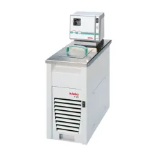 Термостат охлаждающий Julabo F25-HE, объем ванны 4,5 л, мощность охлаждения при 0°C - 0,2 кВт (Артикул 9212625)