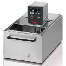 Oхлаждающий/нагревающий термостат Huber KISS K15, температура -20...200 °C, объем ванны 15 л (Артикул 2010.0017.98)