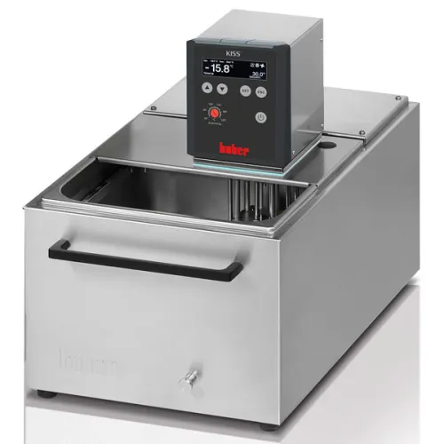 Oхлаждающий/нагревающий термостат Huber KISS K15, температура -20...200 °C, объем ванны 15 л (Артикул 2010.0017.98)