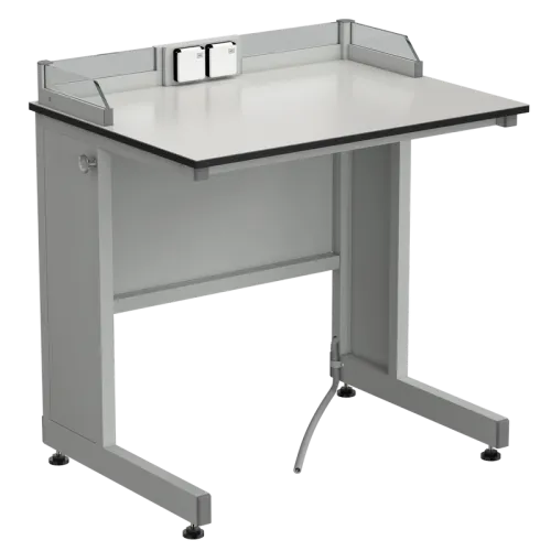 Стол ученический с бортиком и розетками 800х600х840, раб. поверхность - LABGRADE